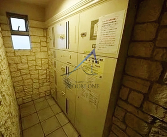 プレール・ドゥーク西新宿のその他共用部分|宅配ボックスです。