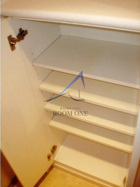 プレール・ドゥーク西新宿