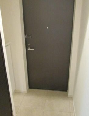 【玄関】 | センテニアル王子神谷 | 落ち着いた玄関です