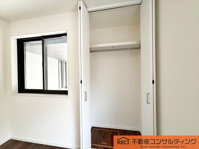 神戸市灘区篠原北町4丁目　新築戸建　B号地の収納