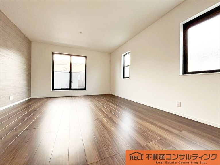 神戸市灘区篠原北町4丁目　新築戸建　B号地の洋室