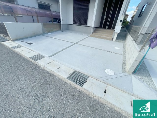 神戸市西区伊川谷町潤和　第1期　新築一戸建ての駐車場|駐車スペース！散水栓があるので、こまめに愛車を洗えます！