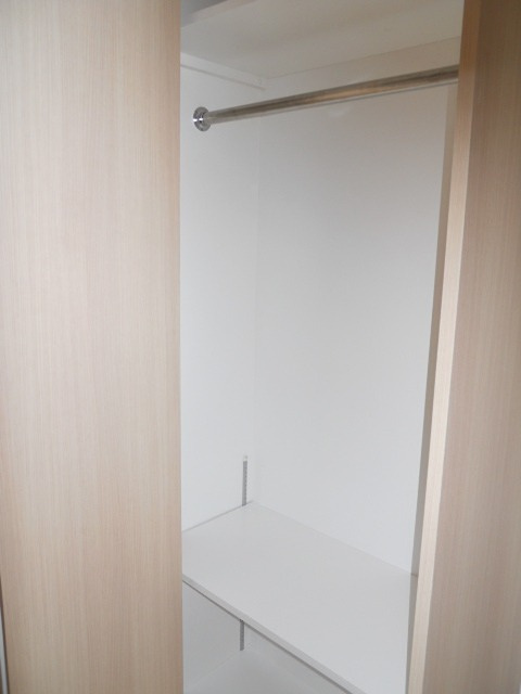 ロビンコート祐天寺 103号室の収納