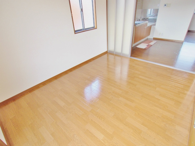 グリーンヒルズ瀬野西の洋室|※リノベーション前の写真です。