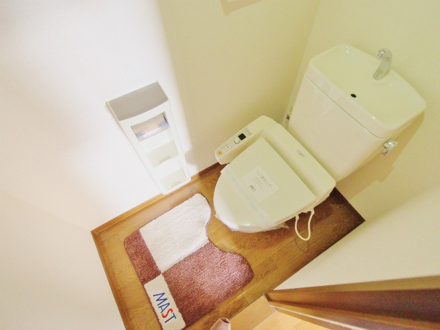 グリーンヒルズ瀬野西のトイレ|※リノベーション前の写真です。