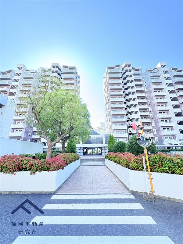 ネクサス香椎1号棟の外観