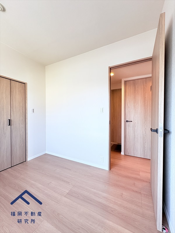 ネクサス香椎1号棟の洋室