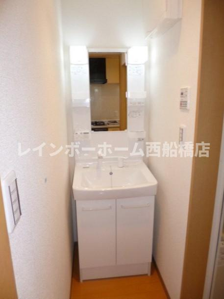 ラフォルテ本中山の洗面所