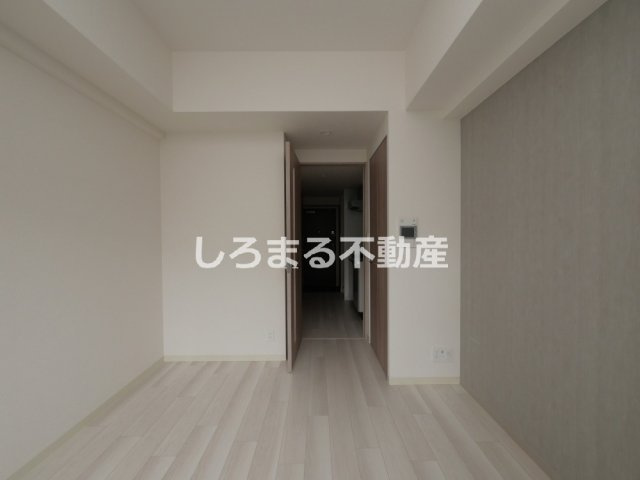 プレサンス四天王寺前夕陽ヶ丘　凛宮の居間・リビング