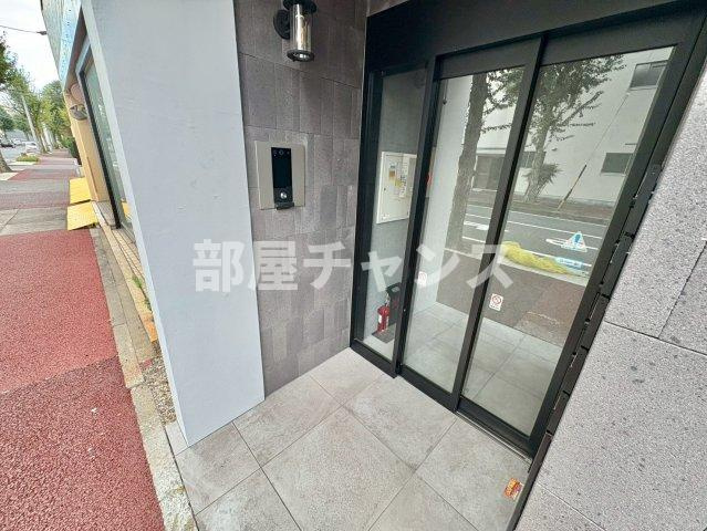 CrossRoad SasashimaLiveのエントランス