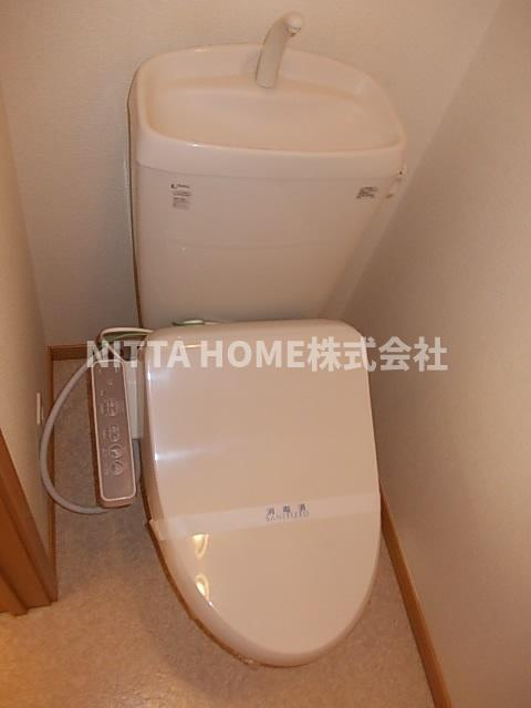 ポライトリー　ガーデンＢ棟のトイレ|ウォシュレット付きのトイレです☆彡