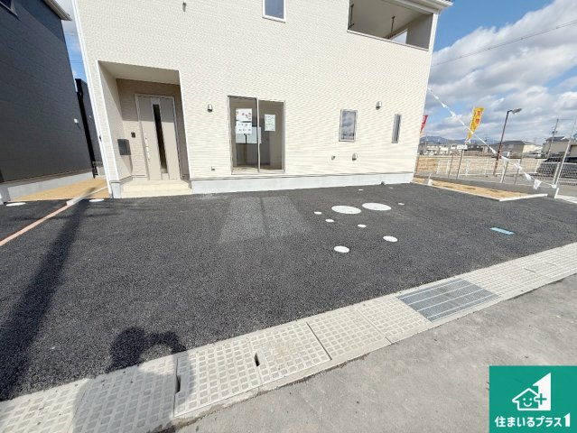 紀の川市尾崎　第2期　新築一戸建ての駐車場|駐車スペース！散水栓があるので、こまめに愛車を洗えます！