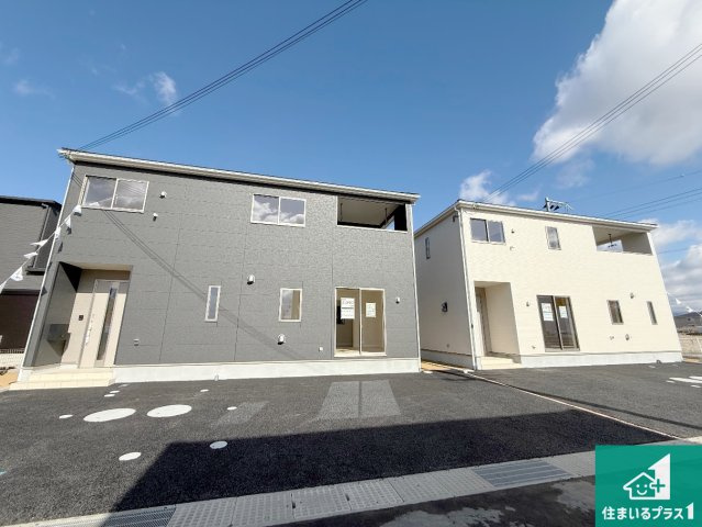 紀の川市尾崎　第2期　新築一戸建ての外観|安心の10年保証！外観を美しく保ち、雨水で汚れを落とします！気になることがありましたら、お気軽にお問い合わせください！