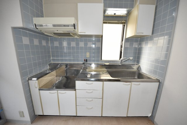 JUNWAマンションのキッチン