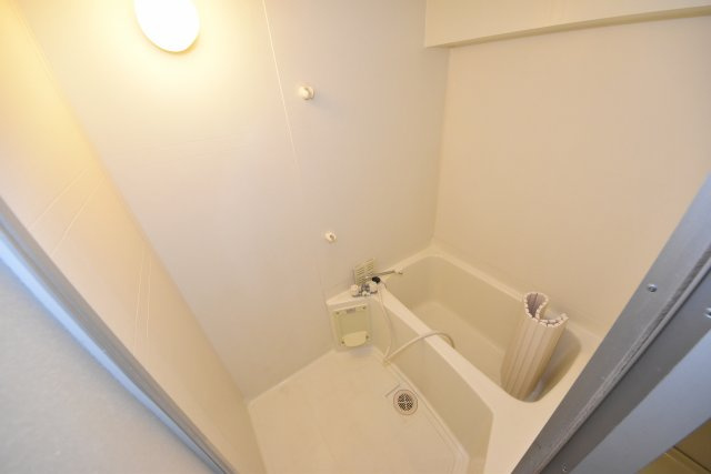 JUNWAマンションの浴室