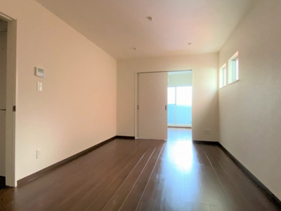 【居間・リビング】 | QuatreStaisions井尻