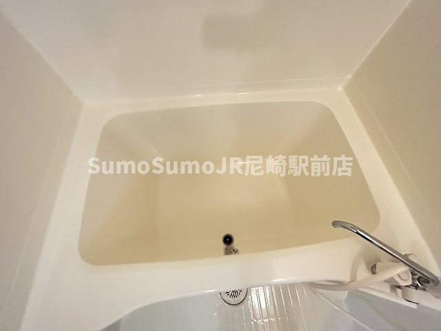 ファミールメゾンの浴室|日々の疲れを癒すお風呂付です