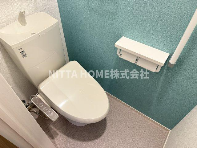 プティ　フォレスタ柏原Ⅱのトイレ|嬉しいウォシュレット付き☆彡