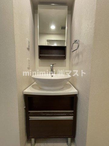 レジディア江戸堀の洗面所