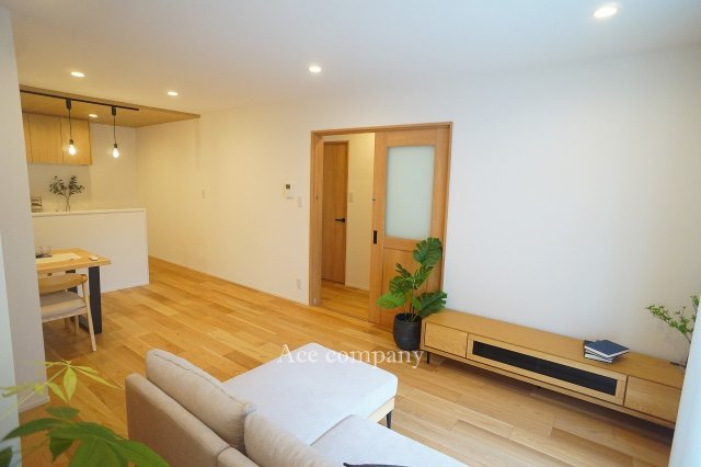 【居間・リビング】 | 八尾市安中町4丁目 | 【LDK】