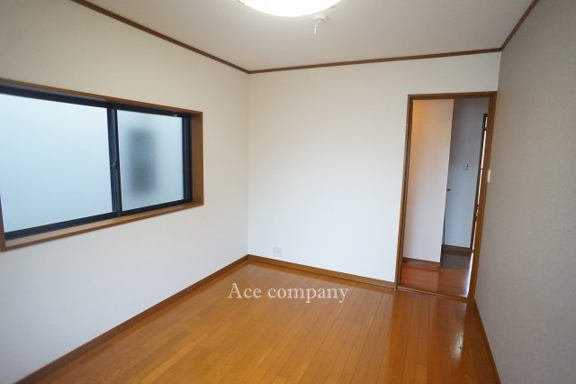 【子供部屋】 | 八尾市安中町4丁目 | 【2階：南側洋室】