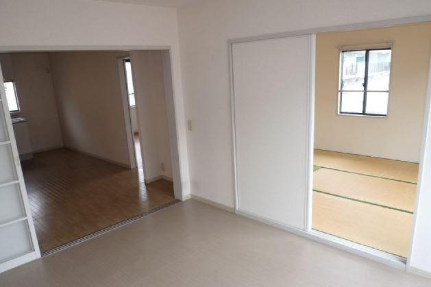 サンハイツAKIYAMA 【キャッシュバック対象物件】の居間・リビング|リビングです