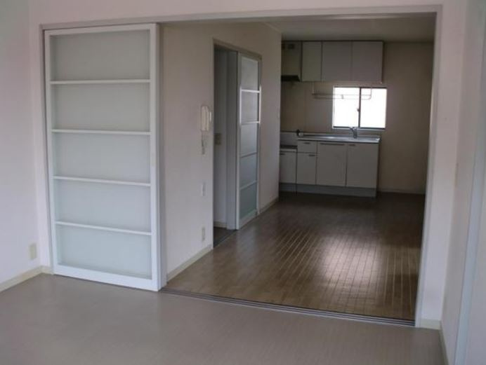 サンハイツAKIYAMA 【キャッシュバック対象物件】の洋室|きれいな洋室です