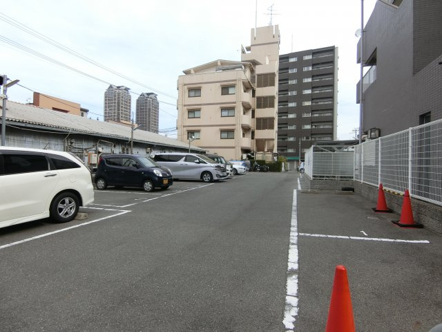 【駐車場】 | ユーサンハイライズ