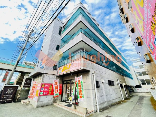 アザレアハイツ蒲池の外観