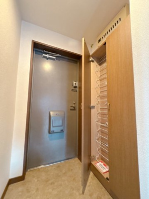 【玄関】 | インディペンデンスハイツ