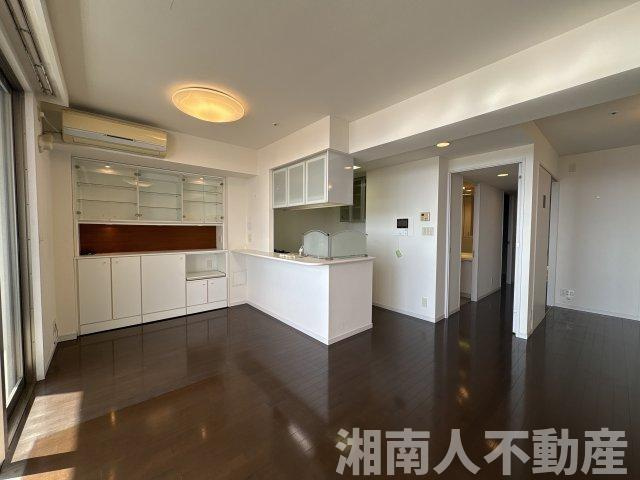 リーデンスタワー湘南平塚の居間・リビング|おしゃれな居間です