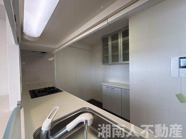 リーデンスタワー湘南平塚のキッチン|お料理しやすいキッチンです