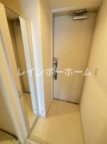 リブリ・船橋Ⅳの玄関