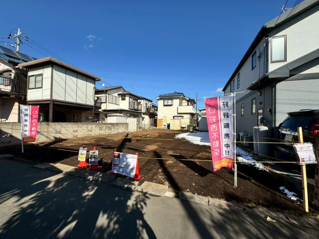 狭山市北入曽売地の前面道路含む現地写真|※現在古屋有　2026年1月更地予定　
南西約4.0ｍ公道