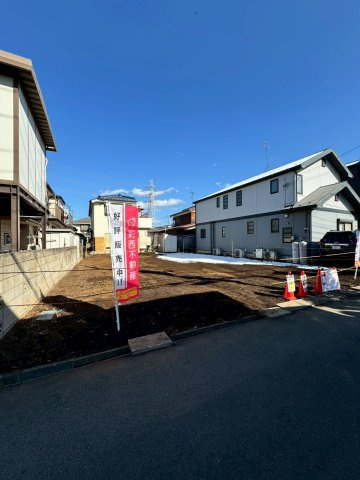 狭山市北入曽売地の前面道路含む現地写真|※現在古屋有　2026年1月更地予定