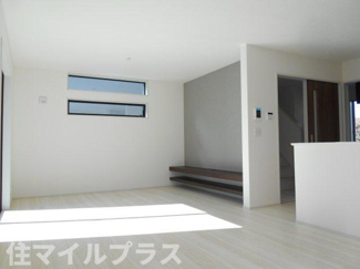 【居間・リビング】 | 郡山市富田町大徳南新築一戸建て2棟 | 居間です