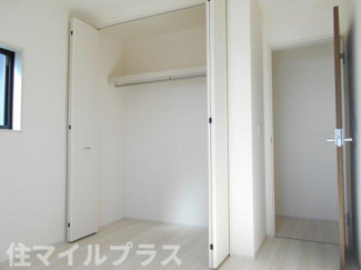 【洋室】 | 郡山市富田町大徳南新築一戸建て2棟 | コンパクトで使いやすい洋室です