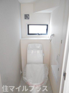 【トイレ】 | 郡山市富田町大徳南新築一戸建て2棟 | 清潔感のあるトイレです