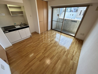 【居間・リビング】 | レジデンス本町 | レジデンス本町　洋室