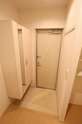 【玄関】 | カーサヴェルデ鶴見