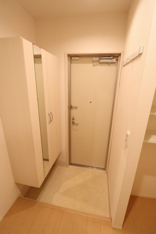 【玄関】 | カーサヴェルデ鶴見