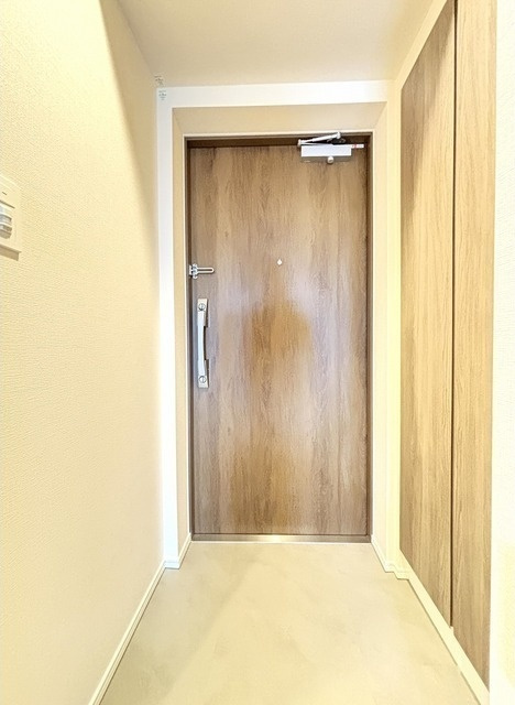 ジオエント上野稲荷町の玄関