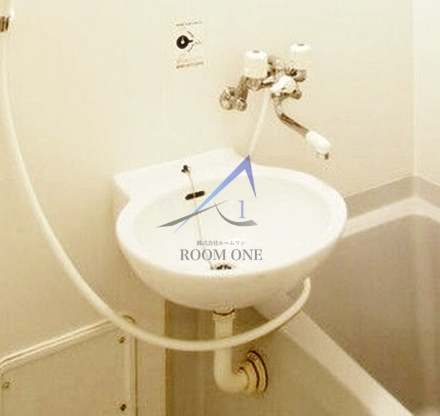 メゾンフォレの洗面所|洗面台です。