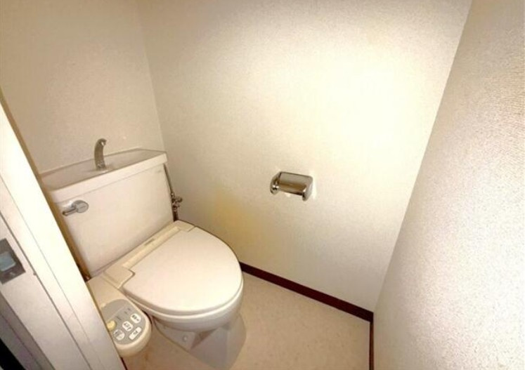 高知市鴨部　アーネスト能茶山のトイレ|清潔で使いやすいトイレ。好みに合わせてアレンジも◎