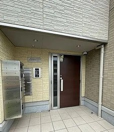 リモーネのエントランス