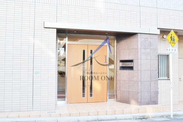 プレジールＳのエントランス|エントランスです。