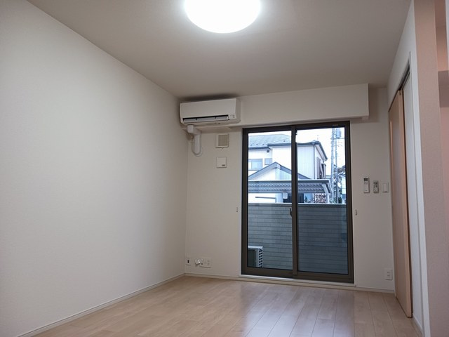 リヴェール　エソラの居間・リビング