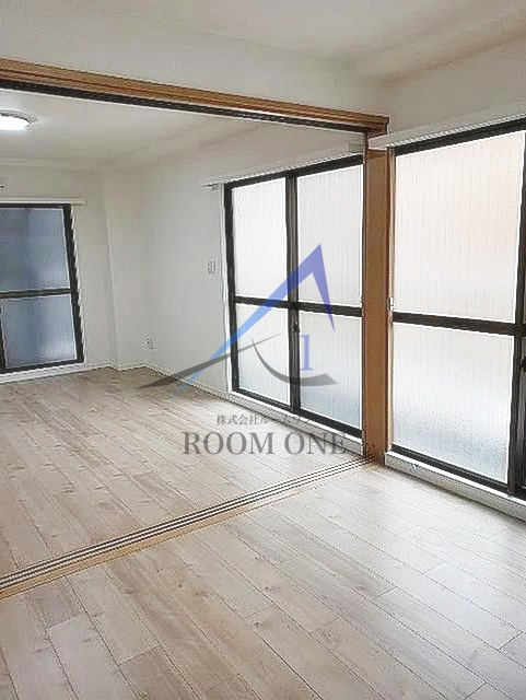 ベストプレイス大塚の居間・リビング|洋室のお部屋です。