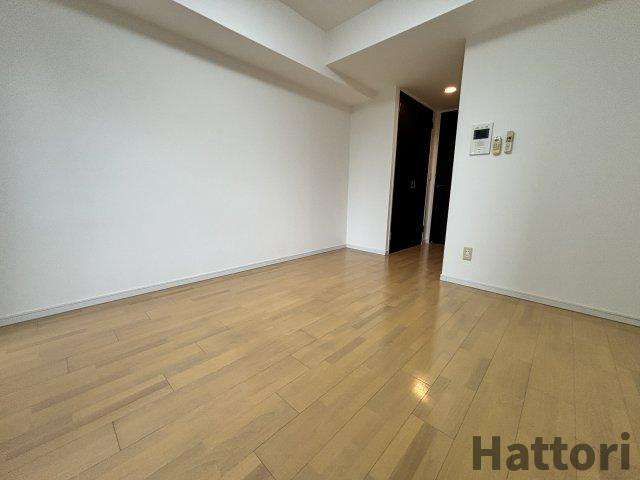 WGB江坂の居間・リビング