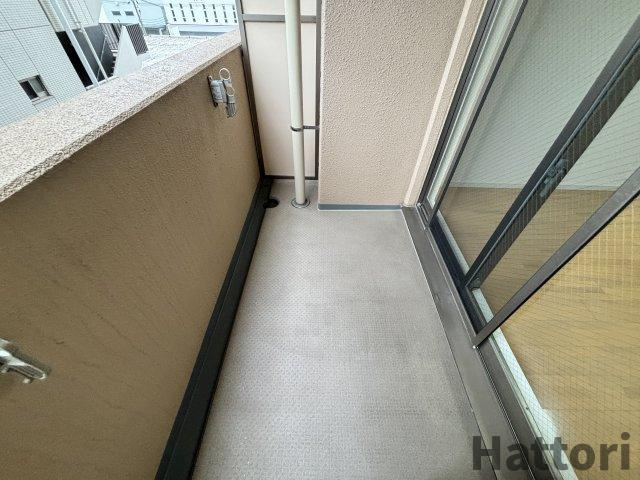 WGB江坂のバルコニー